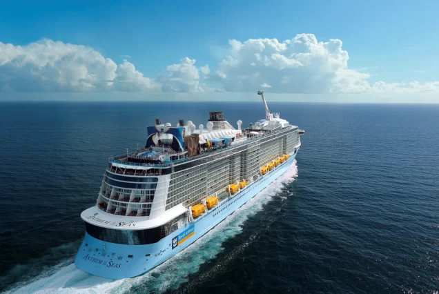 Sydney to Sydney: 7 NIGHT QUEENSLAND CRUISE - Wiggly Sailing!